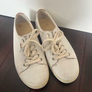 ECCO Soft 7 Leather Sneakers - Size 39 EU / 6 US (Gently Worn)